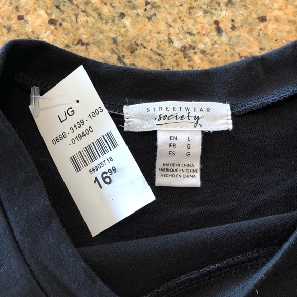 S & M NEW WITH TAGS FABULOUS BLACK CROP TOP! - Picture 6 of 8